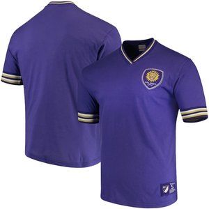 MLS Orlando‎ City Soccer Size Small Mitchell & Ness Vintage Soccer T-Shirt
